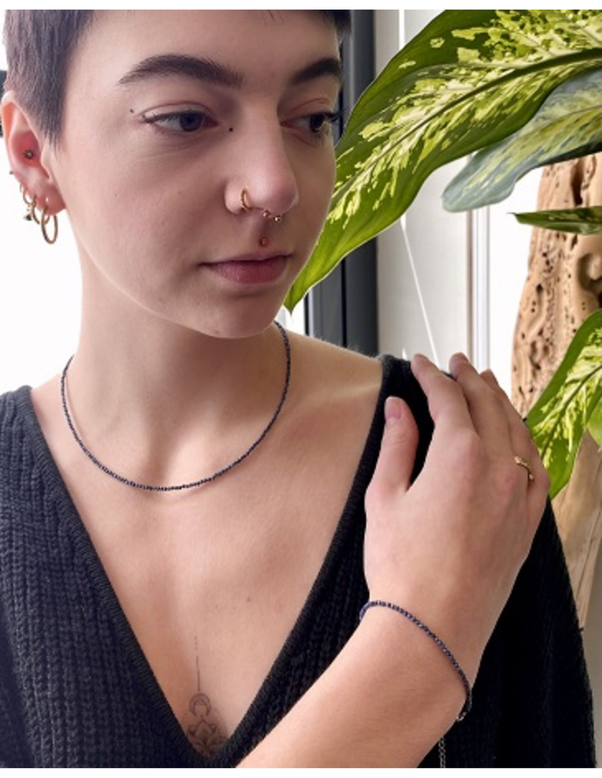 Safir halsband med fasettslipade stenar, 45 cm
