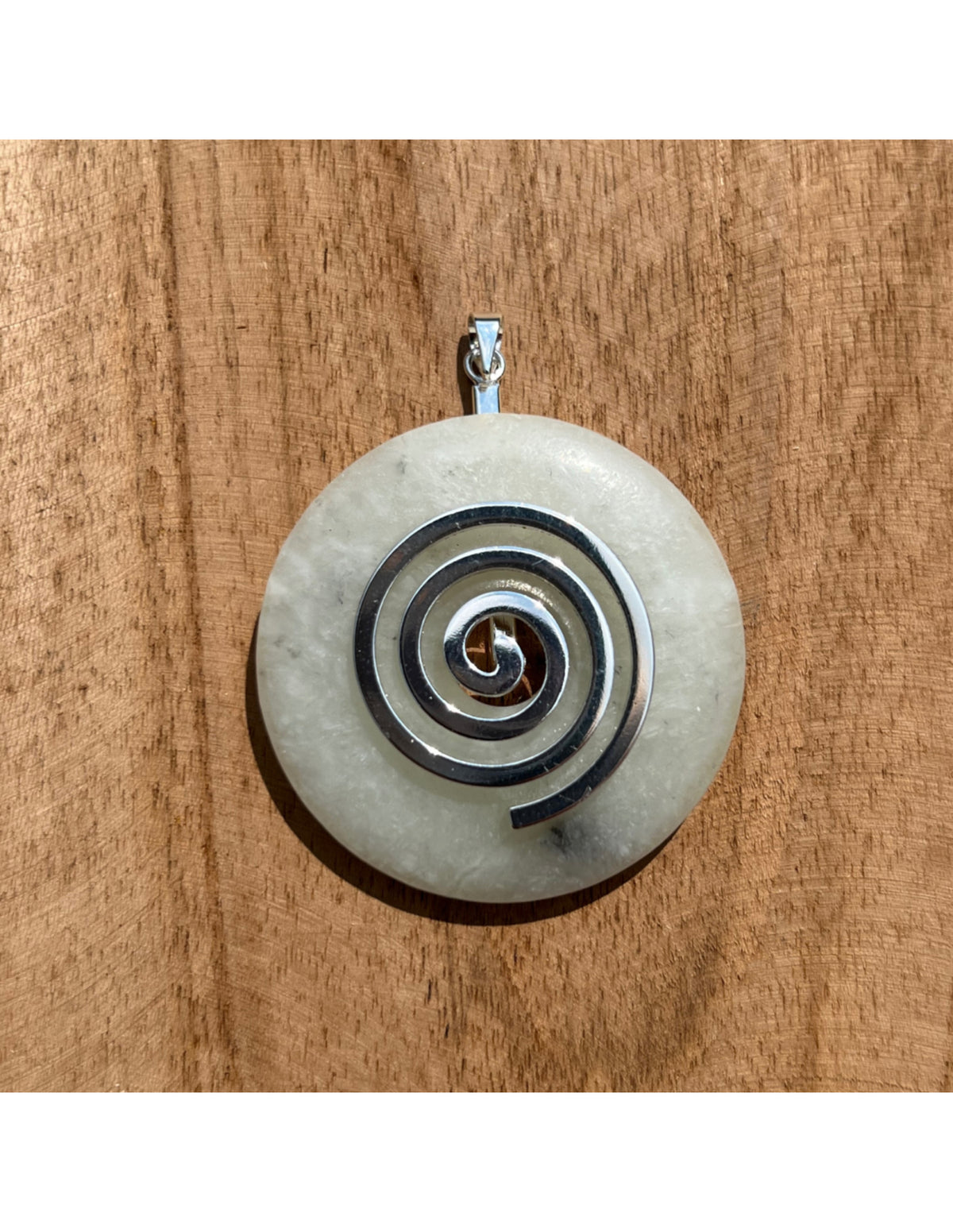 Serpentin donut hänge, livets spiral, grön, 4 cm