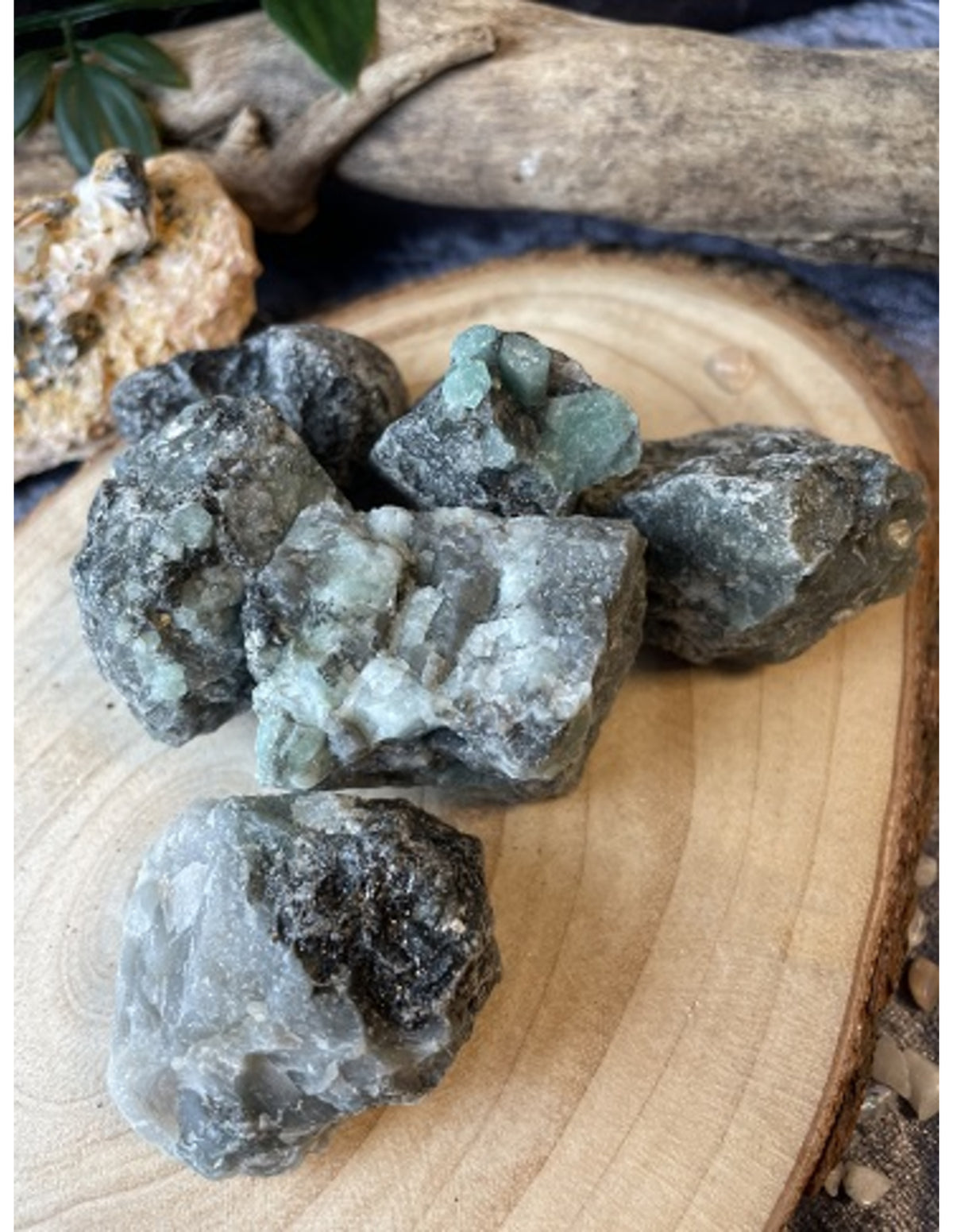 Smaragd råa bitar, mineralkvalitet, 3 till 6 cm, 250 g