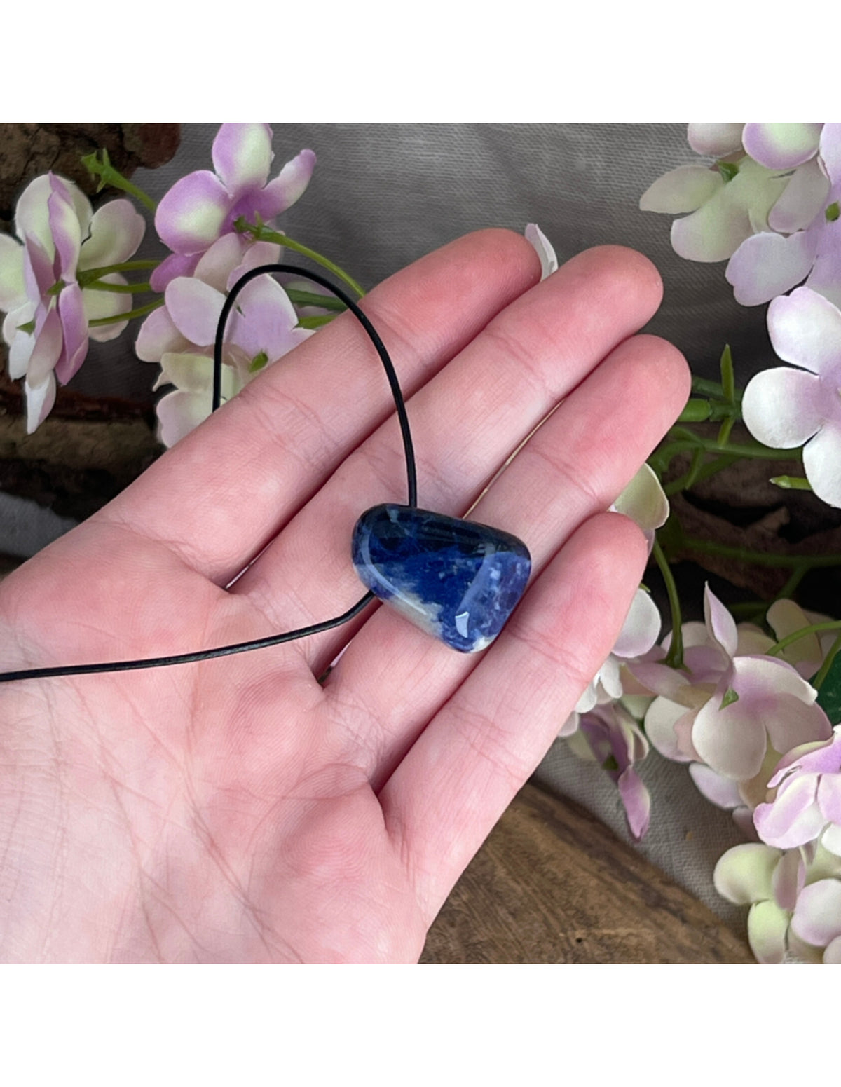 Sodalit hänge, genomborrad, 2,5 cm, 8 g