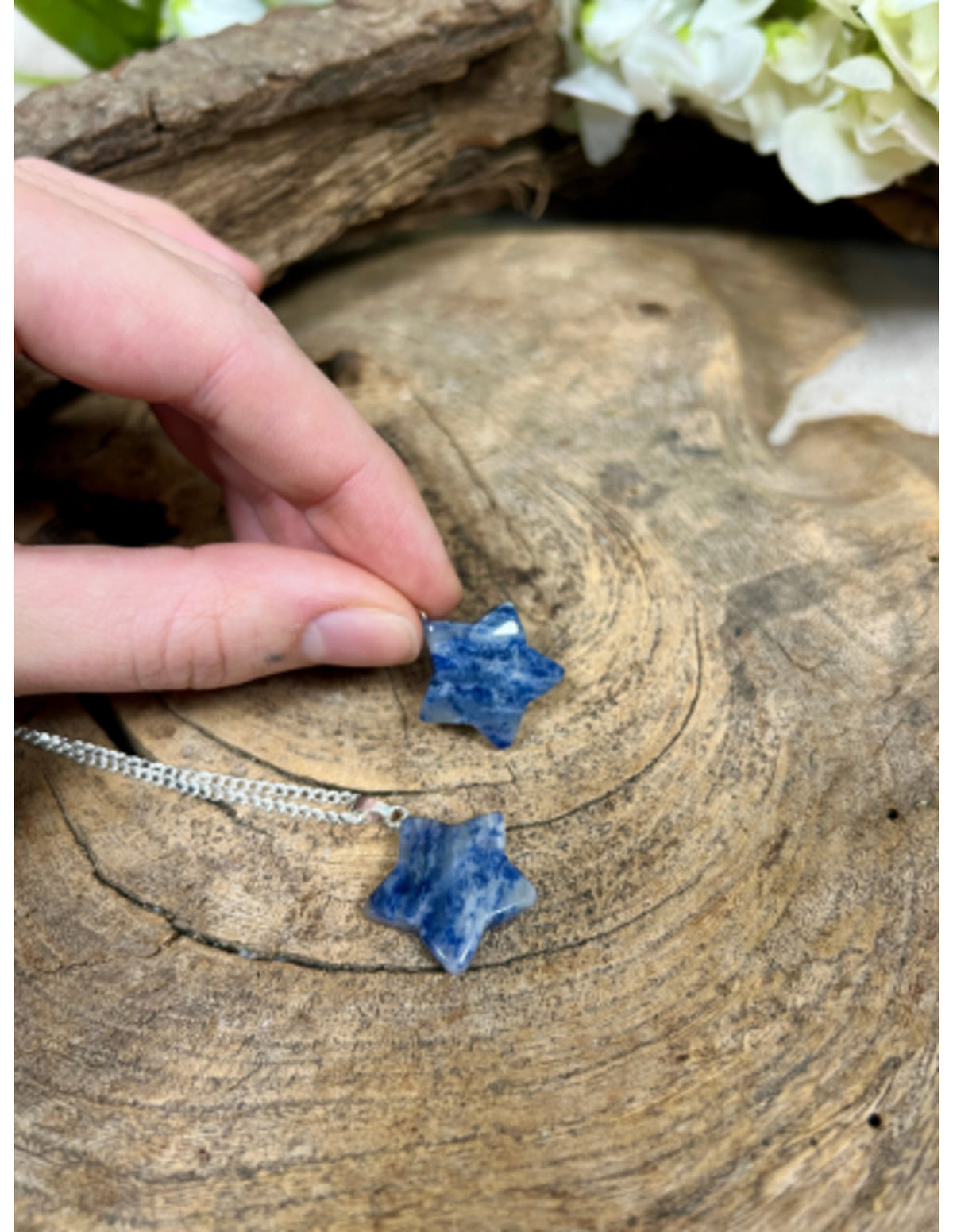Sodalit stjärnhänge, 2,5 x 2 cm