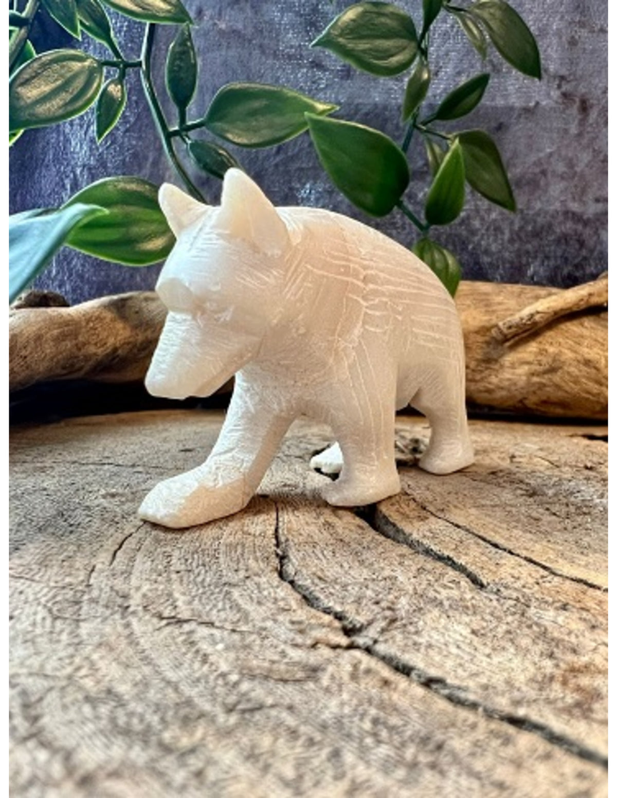 Täljsten björn, gående, vit, 6 cm