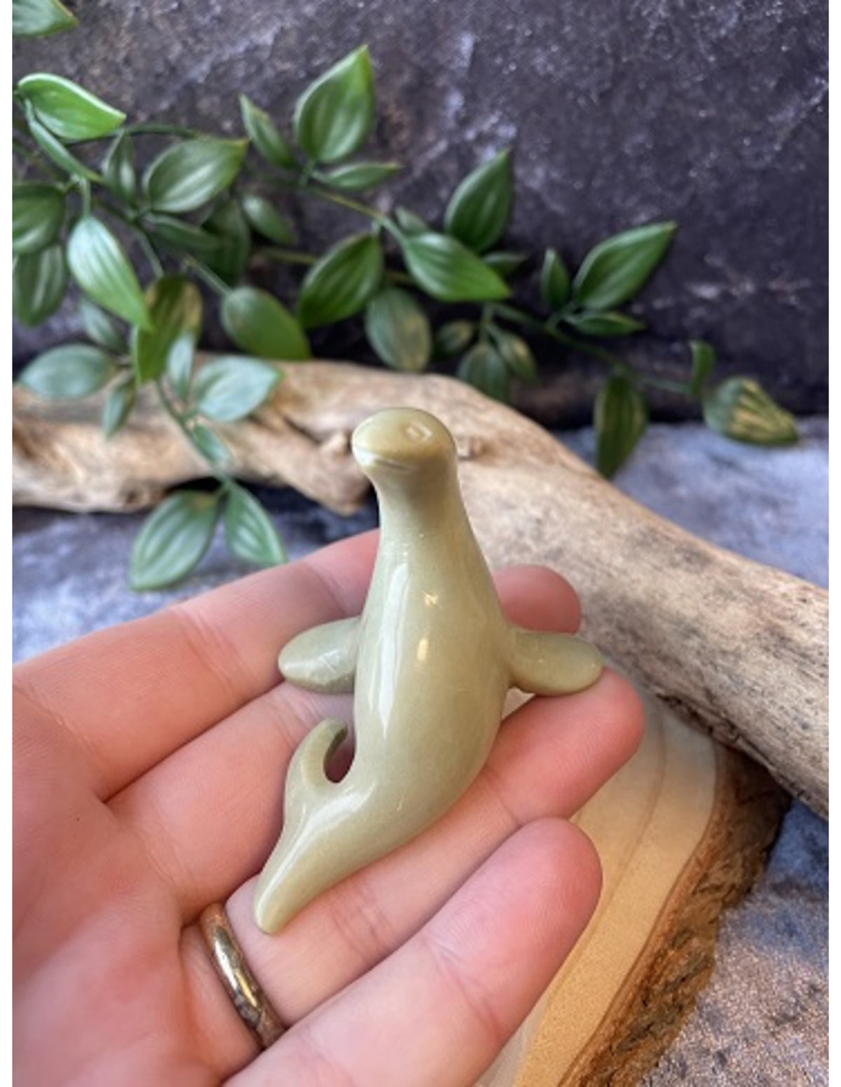 Täljsten säl, grön, 6 cm