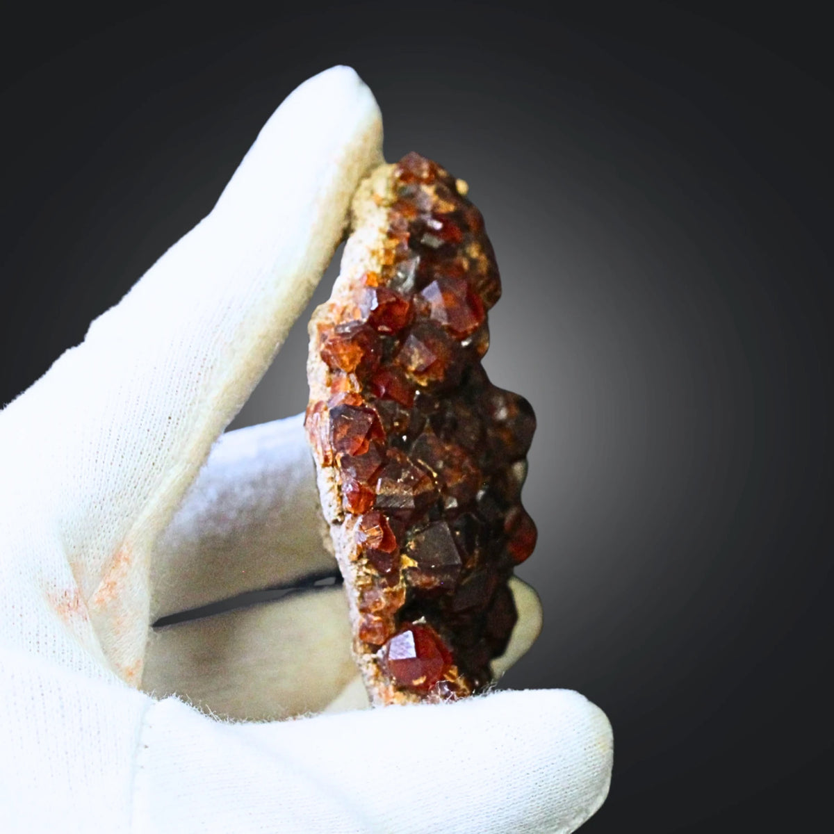 Spessartin med granat, rå, 7,5 cm, 100 g, nr 18