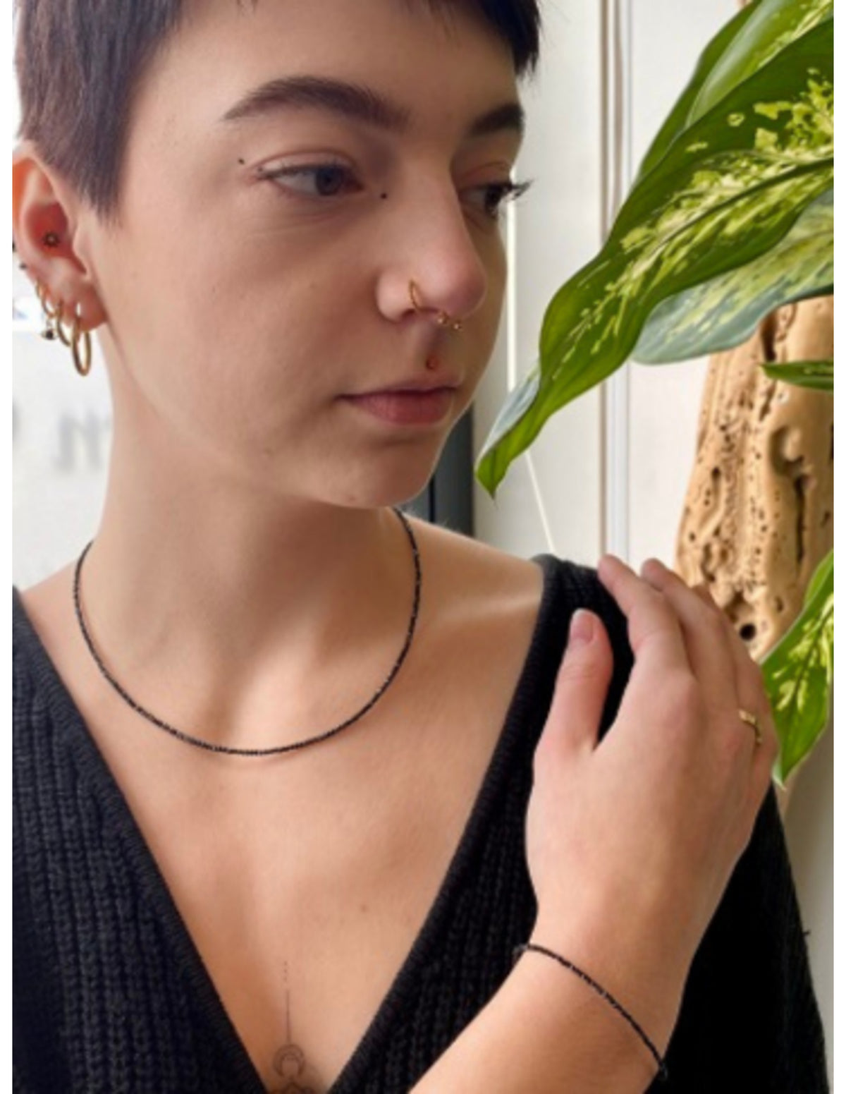 Spinell smyckesset i svart, halsband och armband