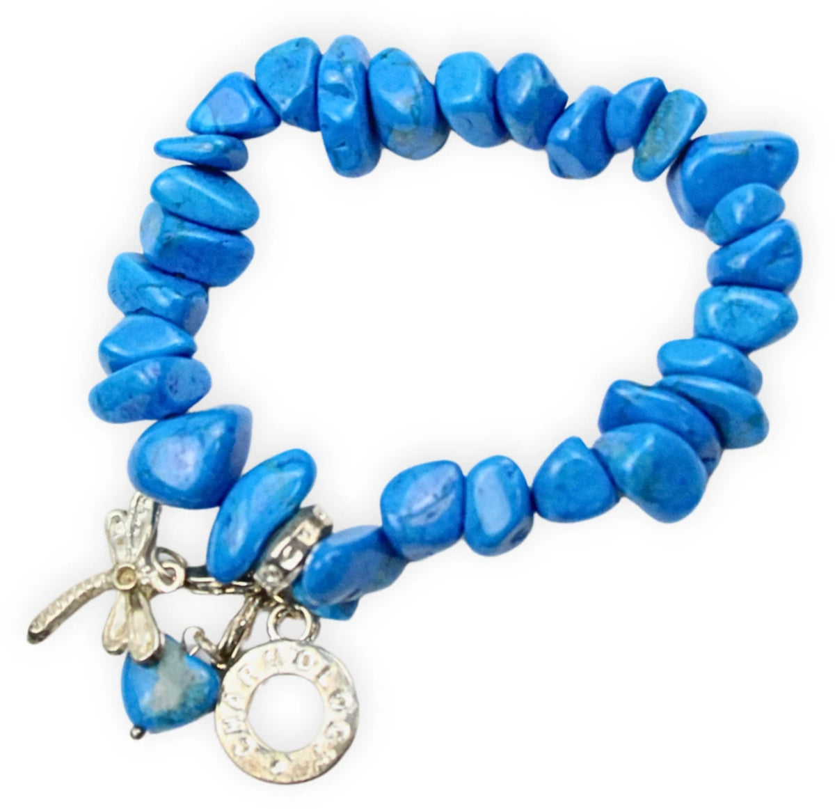 Howlit armband med berlocker, blå splitstenar, 18 cm