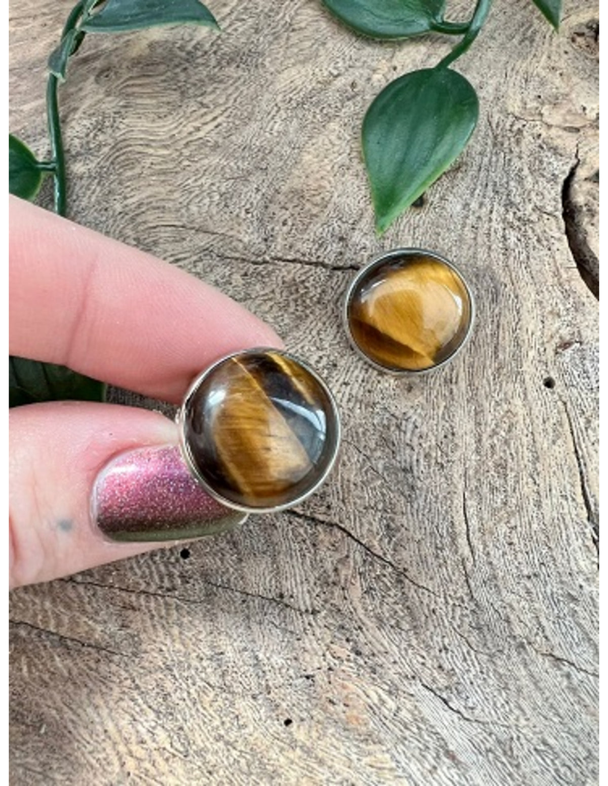 Tigeröga clipsörhängen, 18 mm, silverfärgade