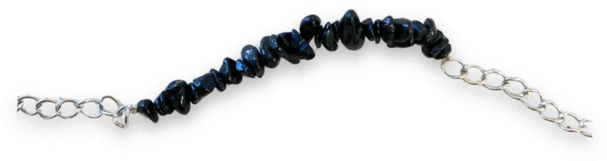 Svart turmalin armband, rad med splitstenar, försilvrat